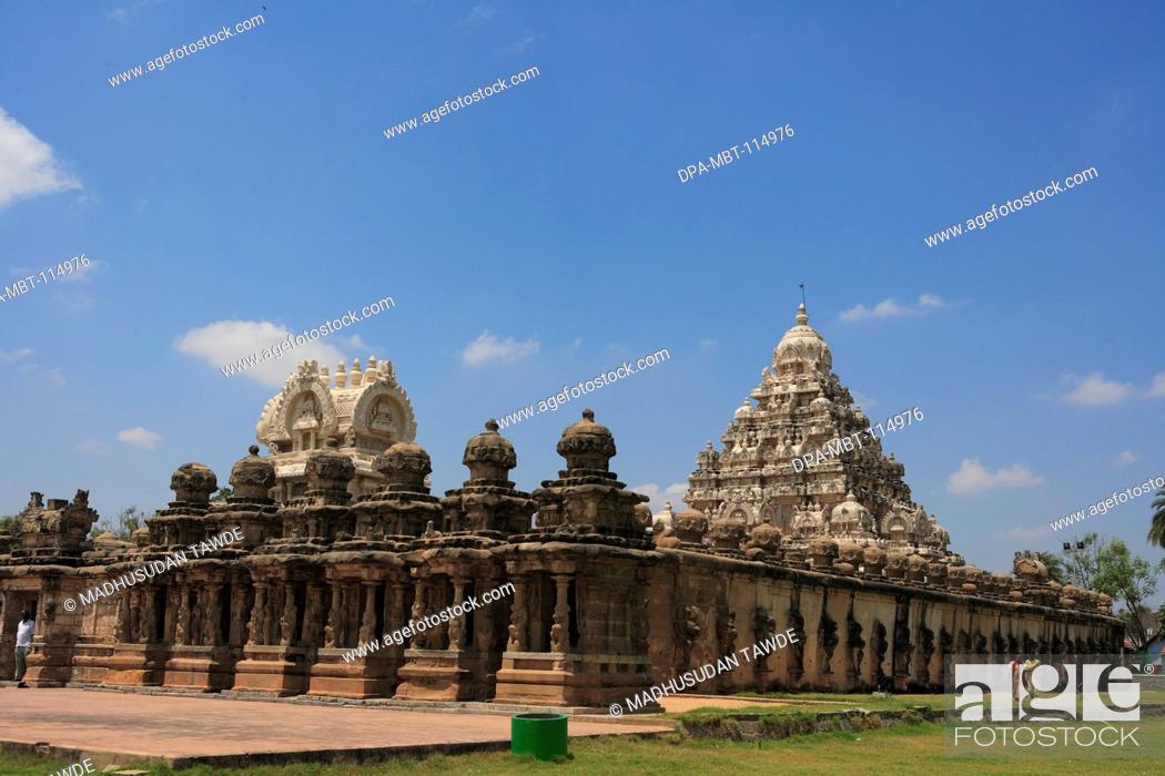 Stock Photo: Kailasanatha temple ;  Dravidian temple architecture ; Pallava period (7th - 9th century) ; district Kanchipuram ; state Tamilnadu ; India.