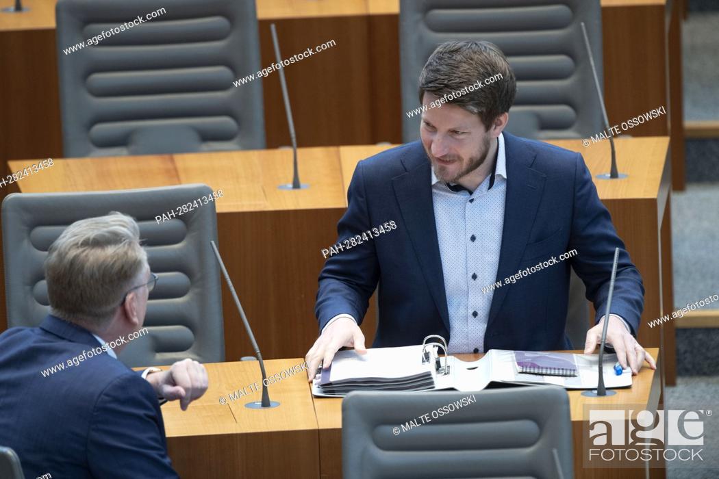 Stock Photo: left to right Markus WAGNER, chairman of the AfD parliamentary group, parliamentary group leader, Dr. Martin VINCENTZ, AfD parliamentary group.