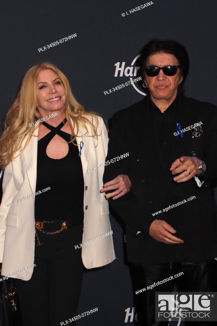 Imagen: Shannon Tweed, Gene Simmons 03/20/2023 “John Wick: Chapter 4” premiere held at the TCL Chinese Theatre in Hollywood, CA. Photo by I.