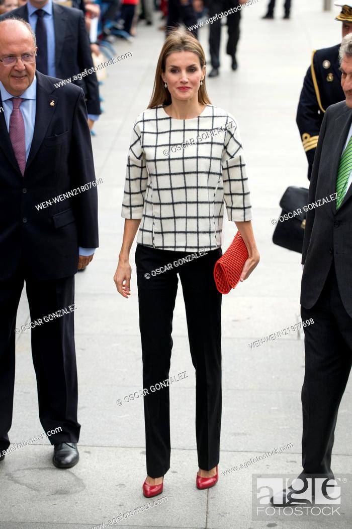 Stock Photo: Queen Letizia of Spain and King Juan Carlos attend the Red Cross Fundraising Day event (Dia de la Banderita) in Madrid, Spain.