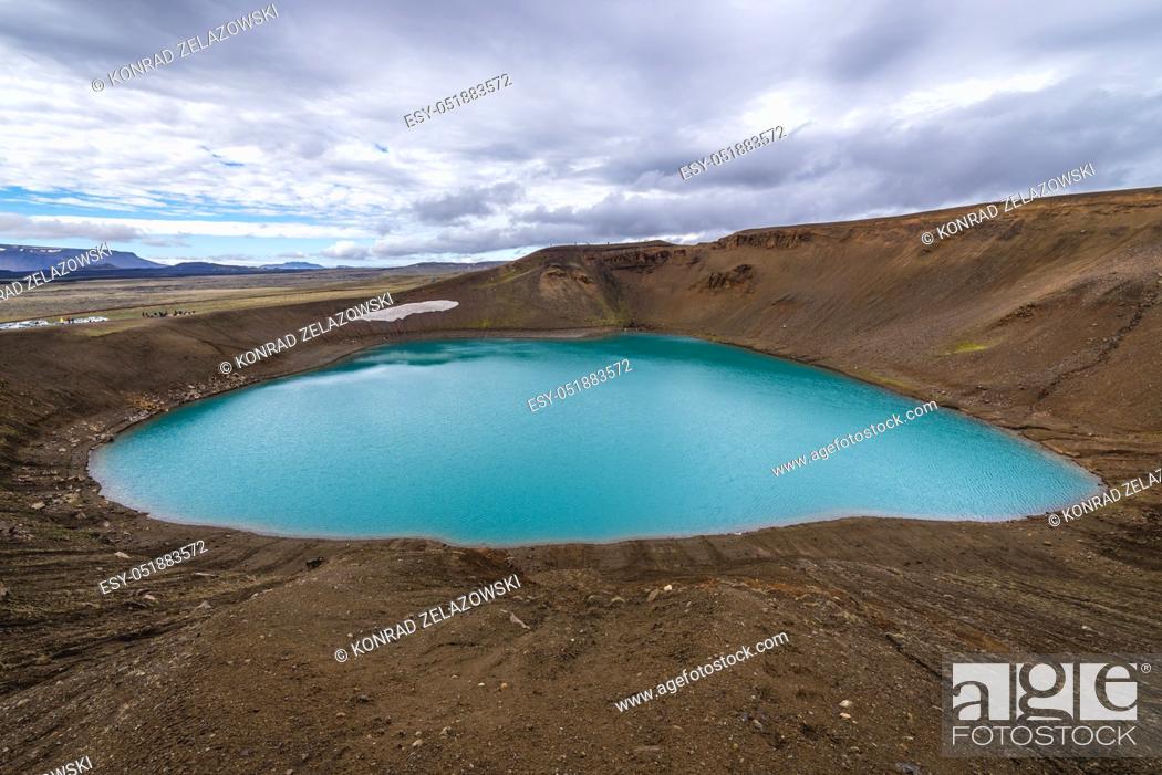 Photo de stock: Lake inside Viti - Hell crater of Krafla caldera in Iceland.