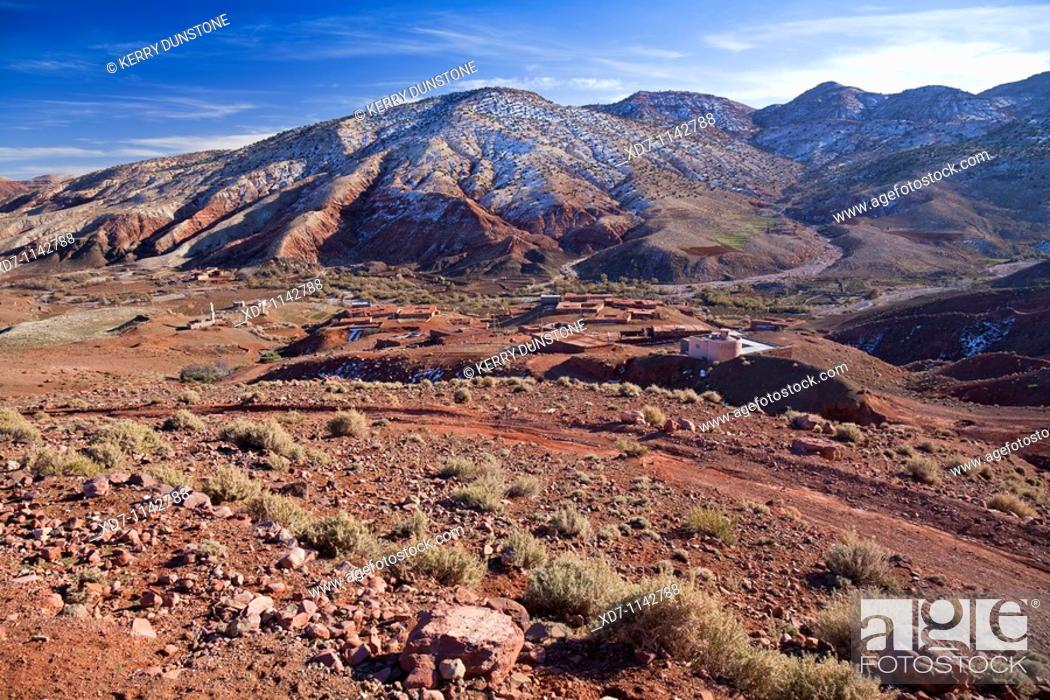 Stock Photo: Morocco High Atlas Mountains Views of valley near Telouet.