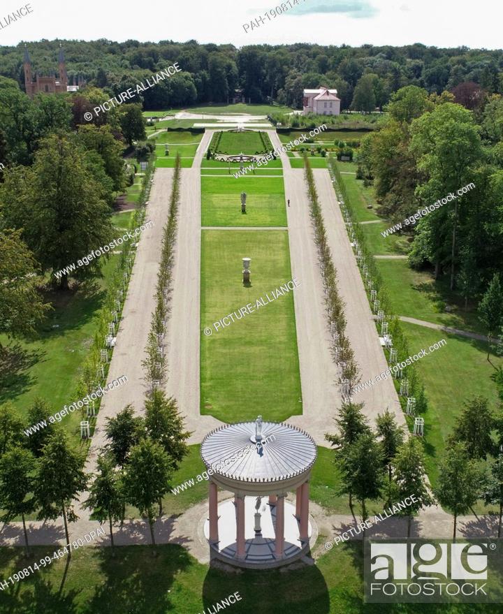 Stock Photo: 14 August 2019, Mecklenburg-Western Pomerania, Neustrelitz: After about ten years of construction, the palace garden has been completed and will be handed over.
