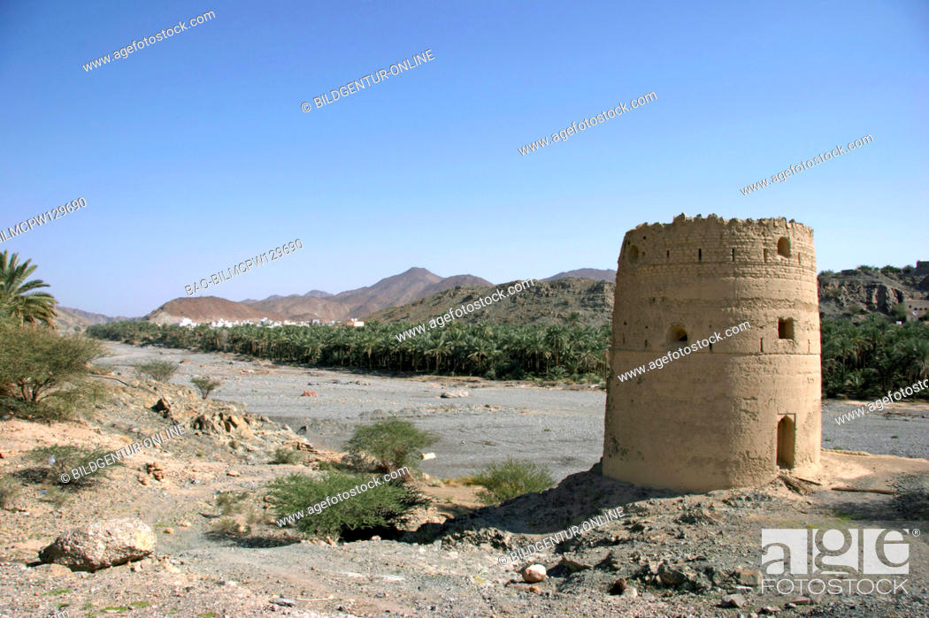 Stock Photo: Oman military tower in Fanja, watch-tower of Oman Hajar Al Gharbi.