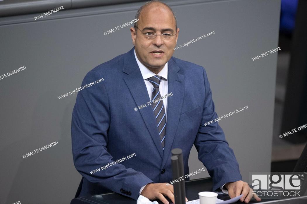 Stock Photo: Dr. Peter BOEHRINGER, AfD parliamentary group, during his speech at the 6th plenary session of the German Bundestag, German Bundestag in Berlin.
