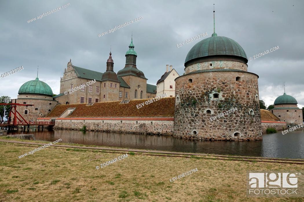 Stock Photo: Building, Water, Old, Architecture, Lake, Castle, Scandinavia, Alt, Schloss, Built-In, Moat, Wasserschloss, Wasserburg, Slott, Vadstena
