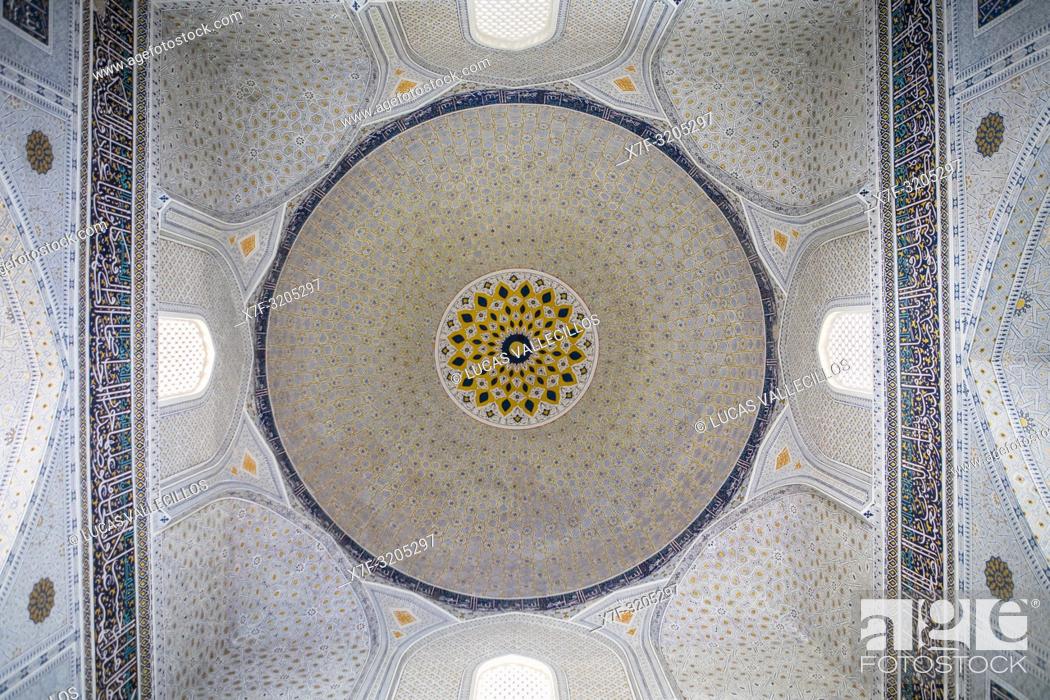 Stock Photo: Ceiling of Bibi-Khanym Mosque, Samarkand, Uzbekistan.