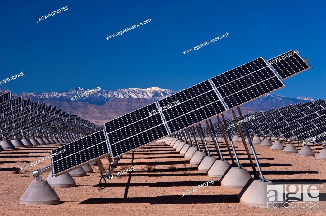 ifølge gaben Hilse Nellis Photovoltaic Solar Power Plant, Nellis Solar Power Plant, Nellis Air  Force Base, Las Vegas, Stock Photo, Picture And Rights Managed Image. Pic.  ACX-ACP40758 | agefotostock