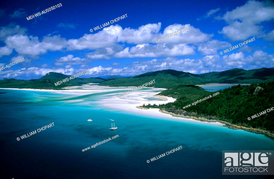 Stock Photo: Beaches of Whitsundays group islands - White heaven beach.