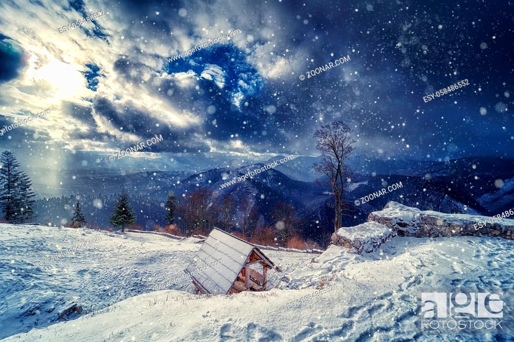 Stock Photo: Beautiful mountain snowy landscape and snow covered trees.