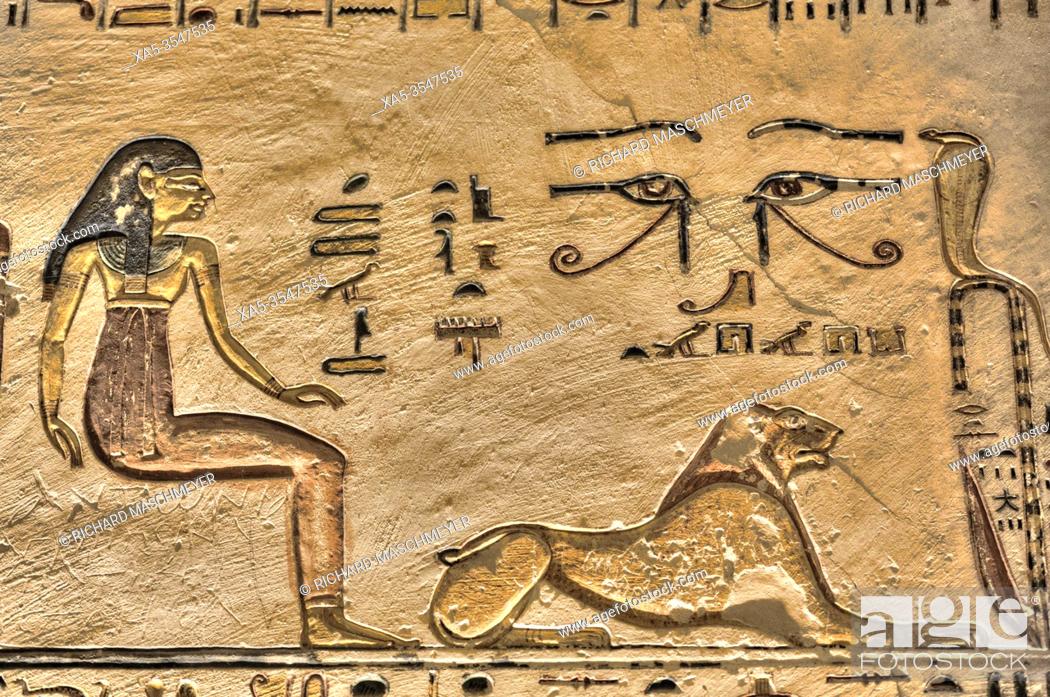 Photo de stock: Reliefs, Tomb of Ramses V & VI, KV9, Valley of the Kings, UNESCO World Heritage Site, Luxor, Egypt.