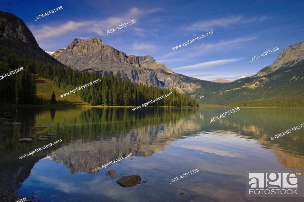 Stock Photo: Emerald Lake with mountain reflection, Yoho National Park, British Columbia, Canada.