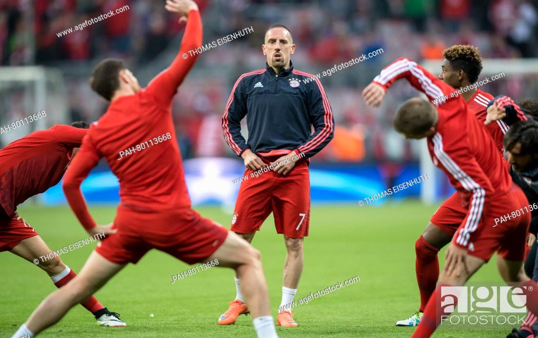 Stock Photo: Bayern Munich's Franck Ribery seen during warming up prior to the UEFA Champions League semi final soccer match FC Bayern Munich vs Atletico Madrid in Munich.