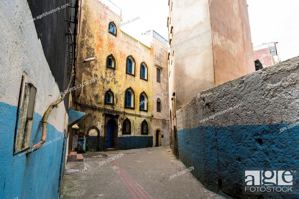 Stock Photo: Backstreet of the medina of Skala de la Kasbah; Essaouira, Morocco.