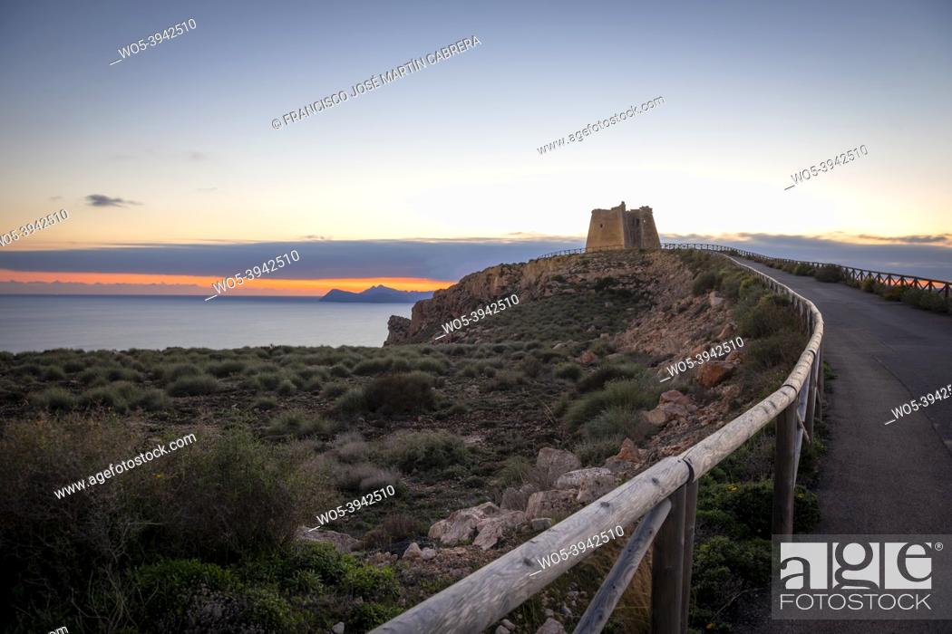 Photo de stock: Mesa Roldan defensive tower, Almeria, Spain.
