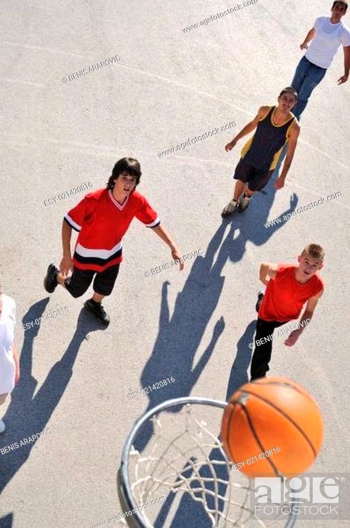 Photo de stock: street basketball.