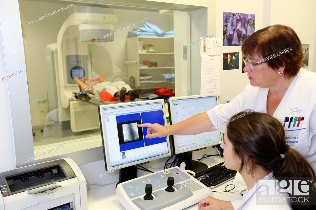 Stock Photo: The Acuity system continues the Varian tradition of innovation by combining advanced 2D and 3D Cone Beam CT CBCT imaging techniques and software capabilities to.