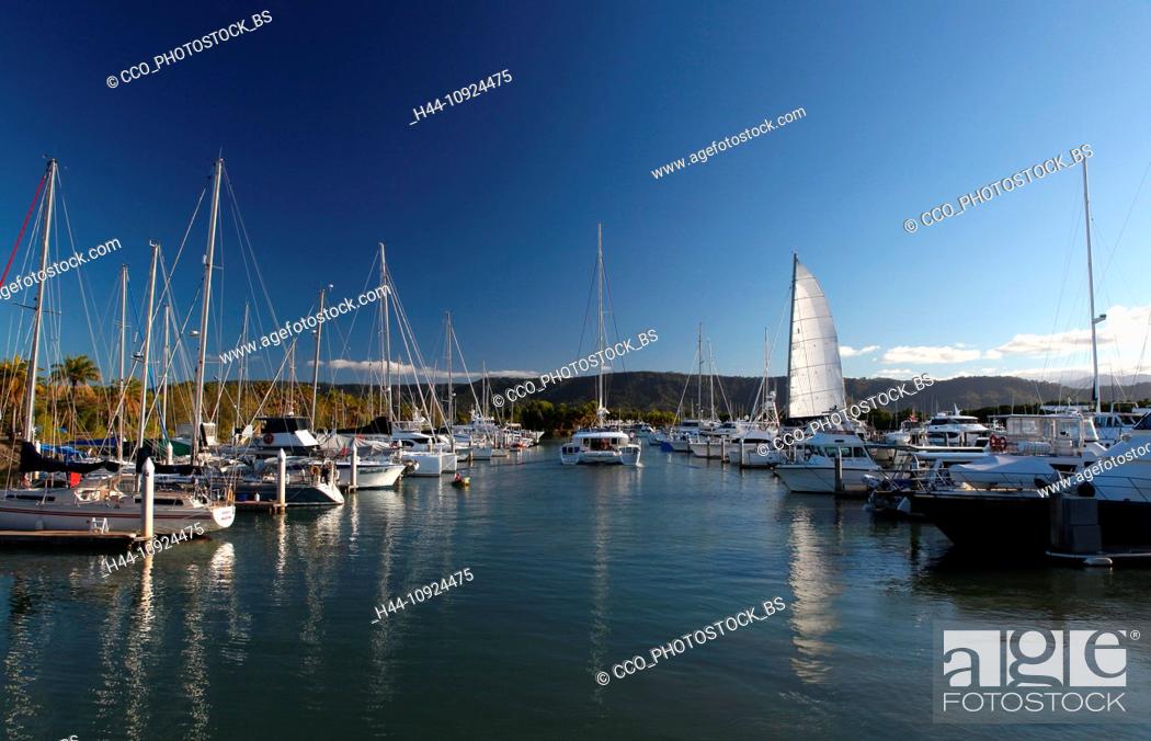 Stock Photo: Harbour, Port, port Douglas, Queensland, Australia, rest, are relaxing, vacation, holidays, take it easy, relax, dip tourism, tourism, town, city, sea.