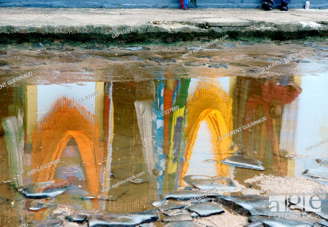 Stock Photo: Reflex, Puddle of Water, Paraty, Rio de Janeiro, Brazil.