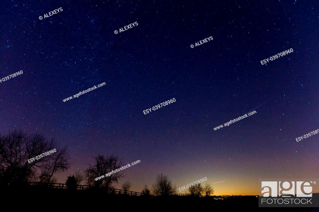 Stock Photo: View of Geminid meteor shower on December 14, 2012.