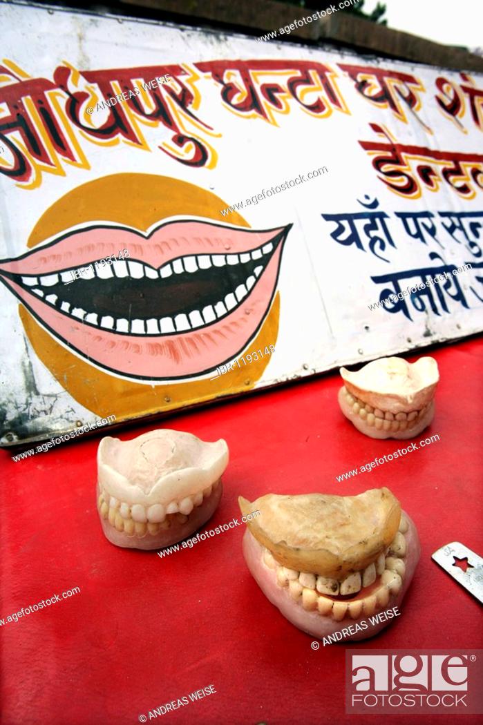Stock Photo: Sardar Market Cirdikot in Jodhpur, Indian dentures, Jodhpur, Rajasthan, India, Asia.