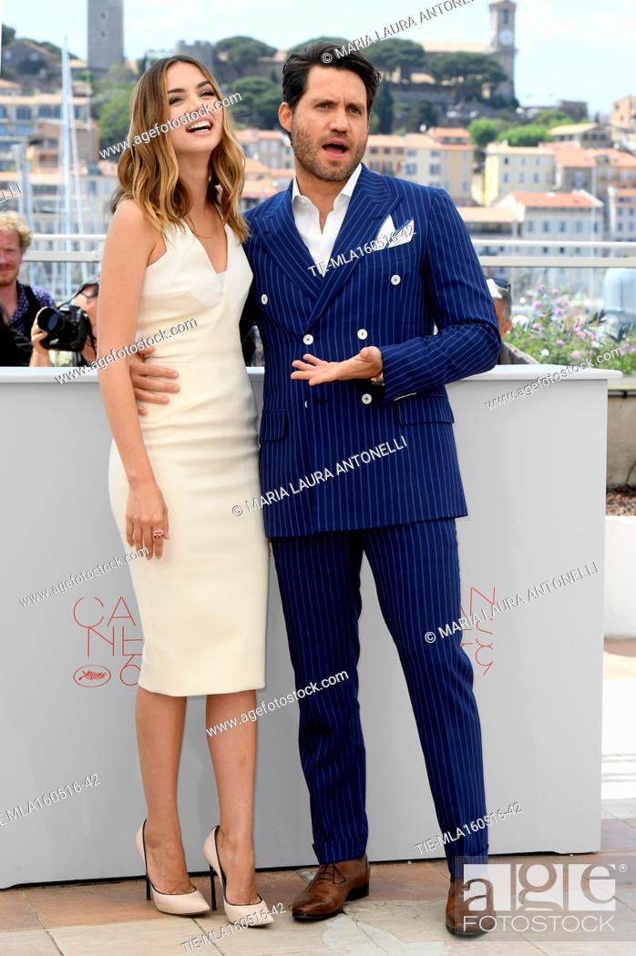 Stock Photo: Ana De Armas, Edgar Ramirez during the photocall of the film Hands of stone at 69th Cannes Film Festival, Cannes, FRANCE-16-05-2016.