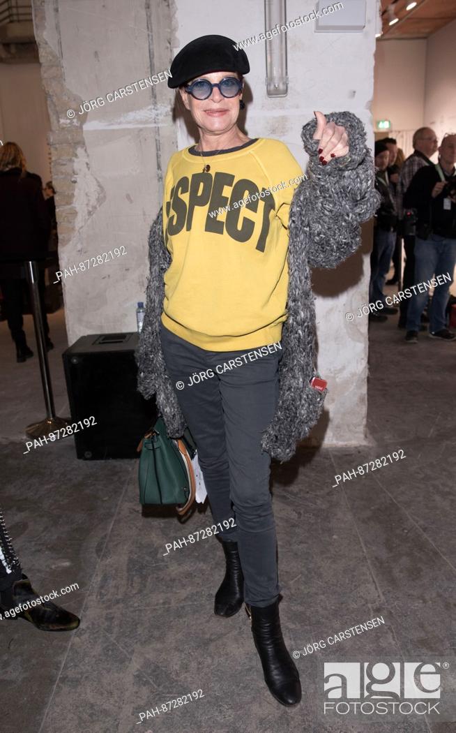 Stock Photo: Barbara Engel arriving at the show of Lena Hoschek for Mercedes-Benz Fashion Week in Berlin, Germany, 17 January 2017. Photo: Jörg Carstensen/dpa | usage.