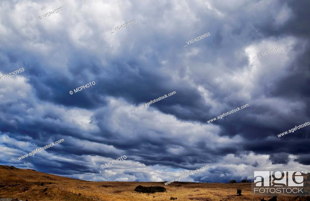Stock Photo: A photography of a dark sky background - 18/01/2010.