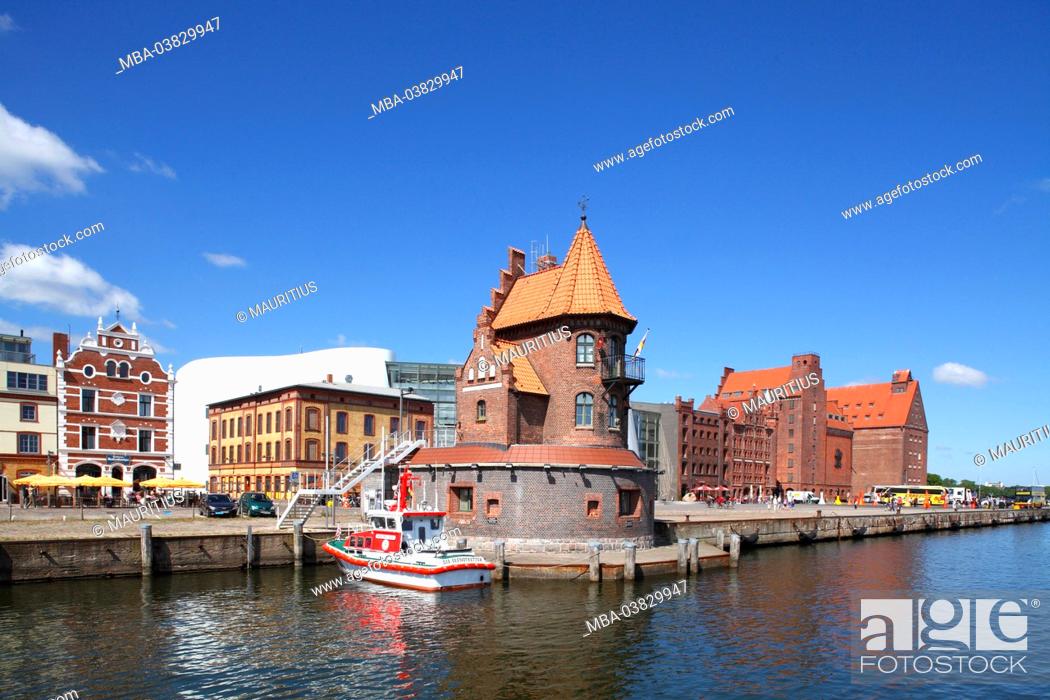 Stock Photo: Germany, Mecklenburg-Western Pomerania, Stralsund, 'Hafen- und Seemannsamt'.