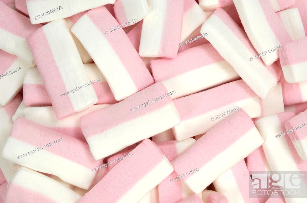 Photo de stock: close up of a group of marshmallow.