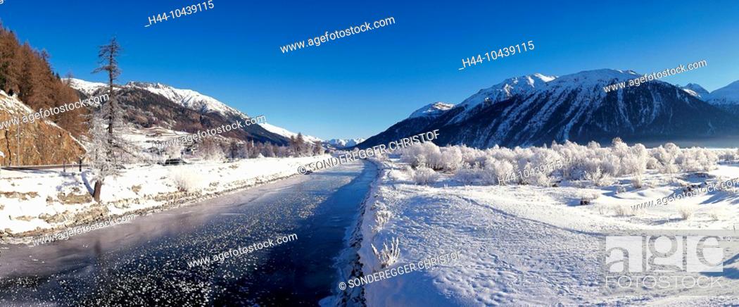 Stock Photo: 10439115, winter, river, flow, iceboundly, scenery, valley, mountains, snow, Switzerland, Europe, Graubünden, Grisons, Samedan,.