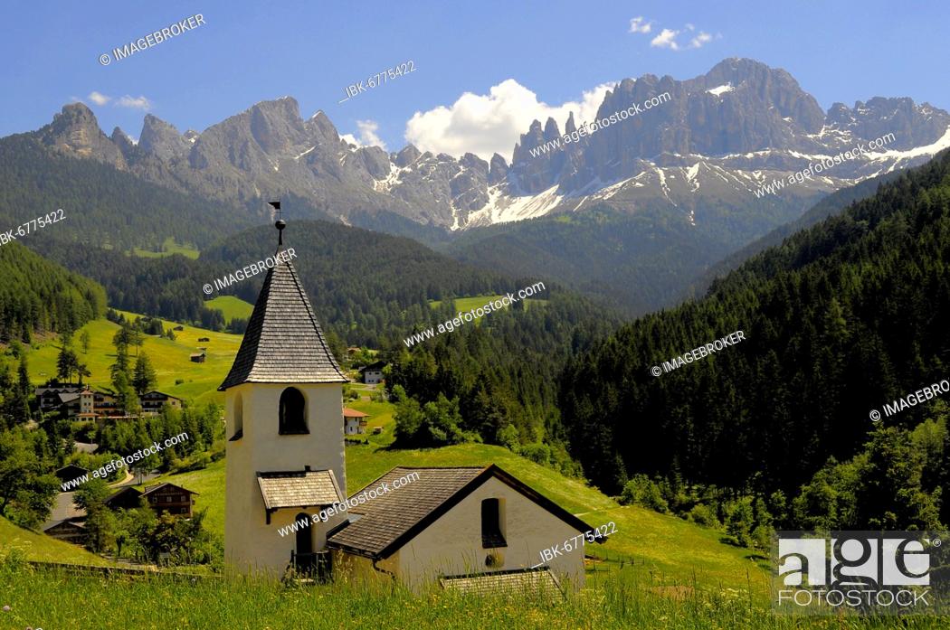 Stock Photo: South Tyrol, Vajolet Towers, Tiers in the direction of the Catinaccio, church, chapel.