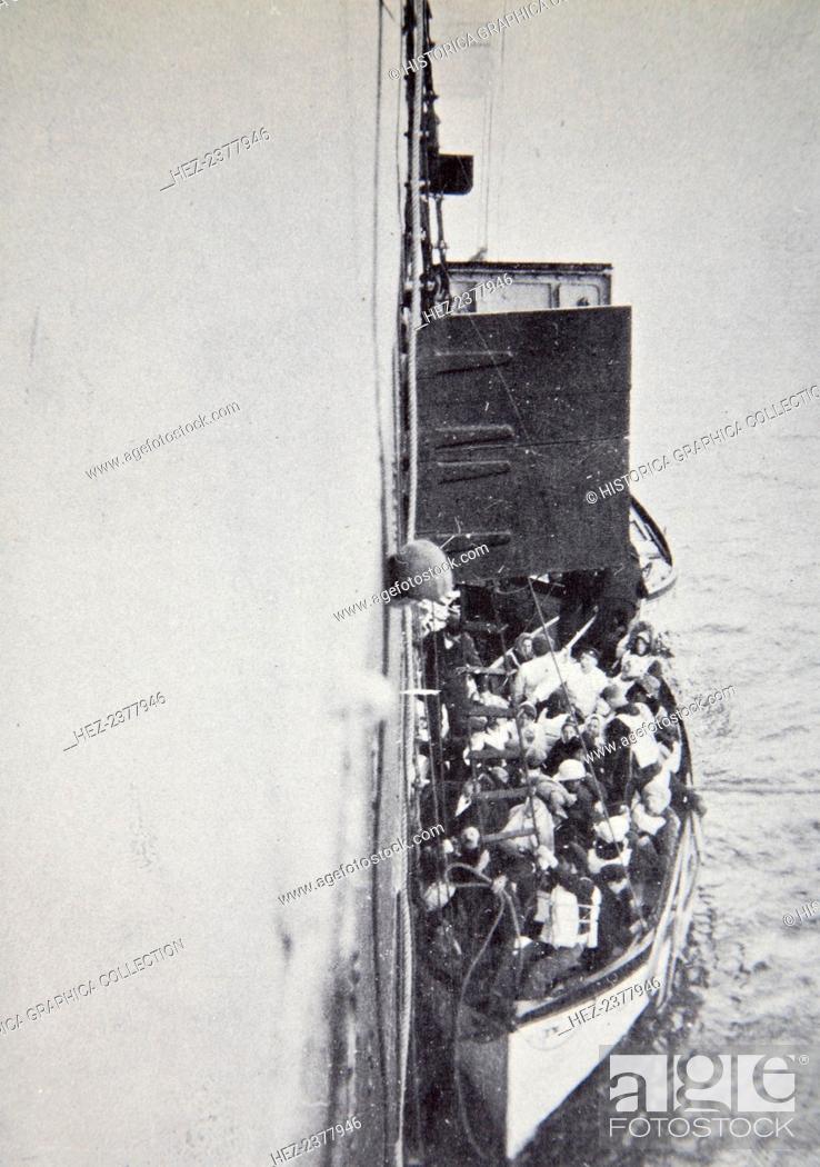 1912 TITANIC LIFEBOAT RESCUED BY CARPATHIA SHIP 8X10 PHOTO DOOMED OCEAN LINER