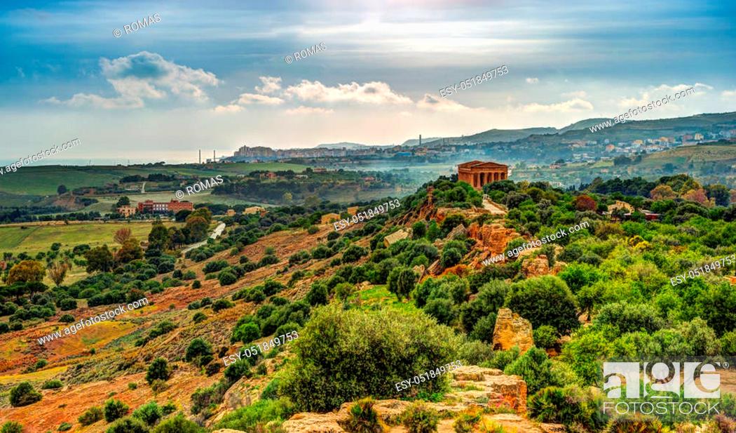 Stock Photo: The famous Temple of Concordia in the Valley of Temples near Agrigento, Sicily.