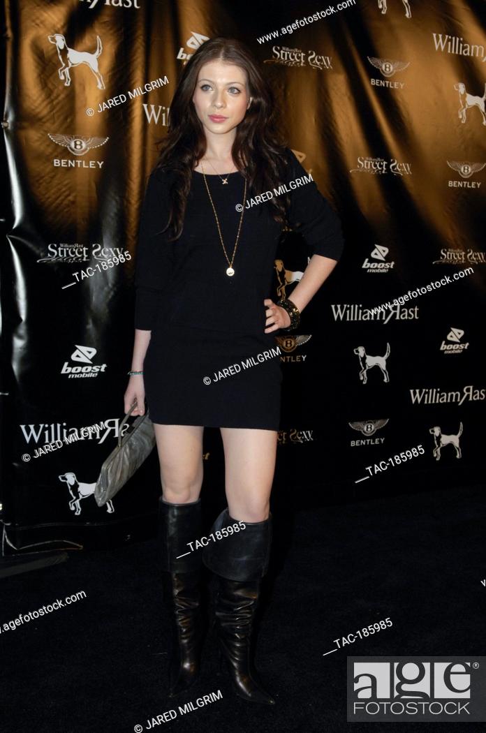 Actress Michelle Trachtenberg attends arrivals for the Sexy"" fashion show from Spring 2007..., Foto Stock, Imagen Derechos Protegidos TAC-185985 | agefotostock