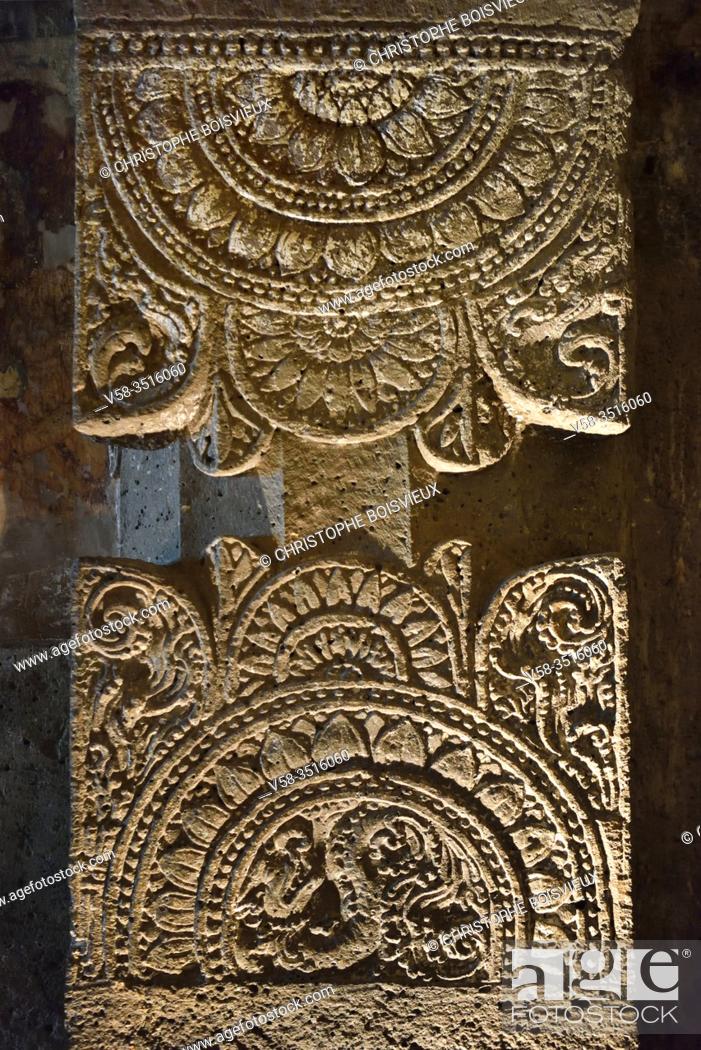 Stock Photo: India, Maharashtra, World Heritage Site, Ajanta, Cave 23, Monastery, Elaborately carved pillar.