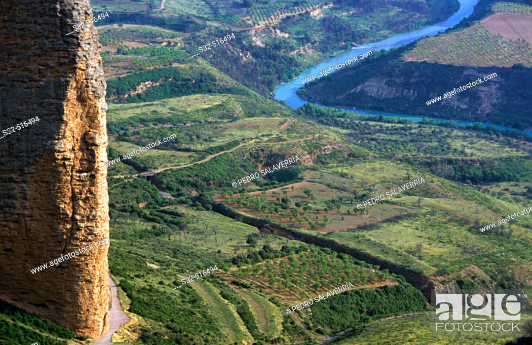 Stock Photo: Mallo Pisón and Gállego River. Huesca province. Spain.