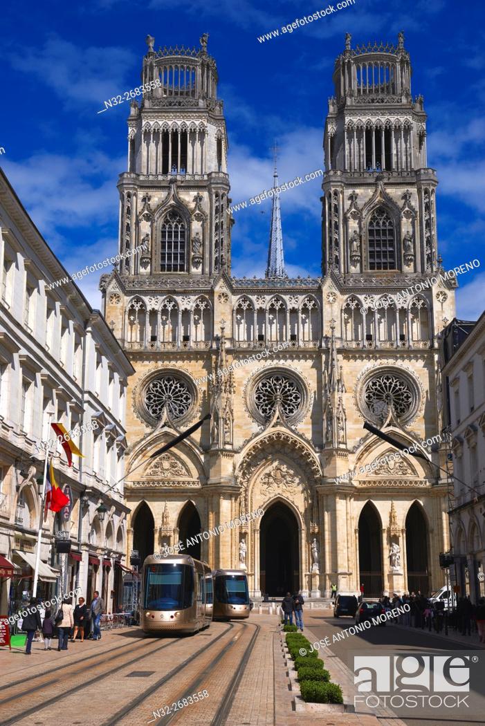 Imagen: Orleans, Ste. Croix Cathedral, Orleans, Jeanne d'Arc street, Loire Valley, UNESCO World Heritage Site, Loiret department, Centre region, France, Europe.