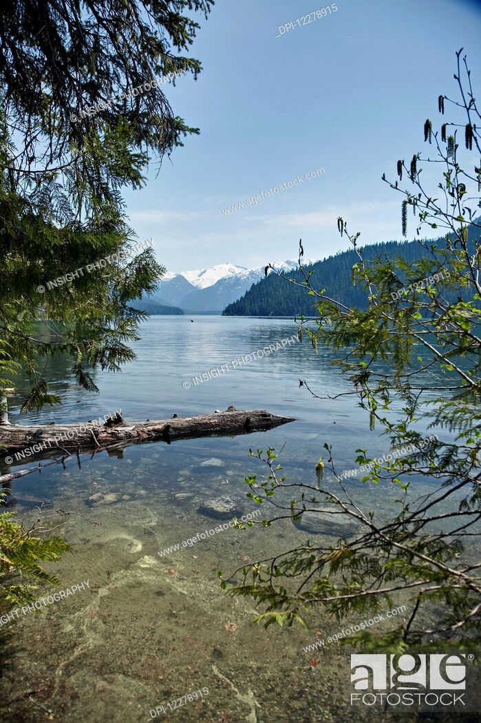Stock Photo: Cheakamus Lake, near Whistler; British Columbia, Canada.