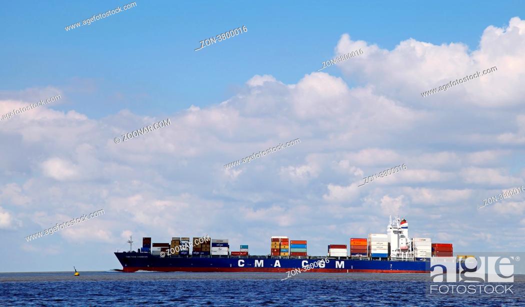 Stock Photo: CMA CGM Sambhar auf der Elbe, freighter CMA CGM Sambhar.