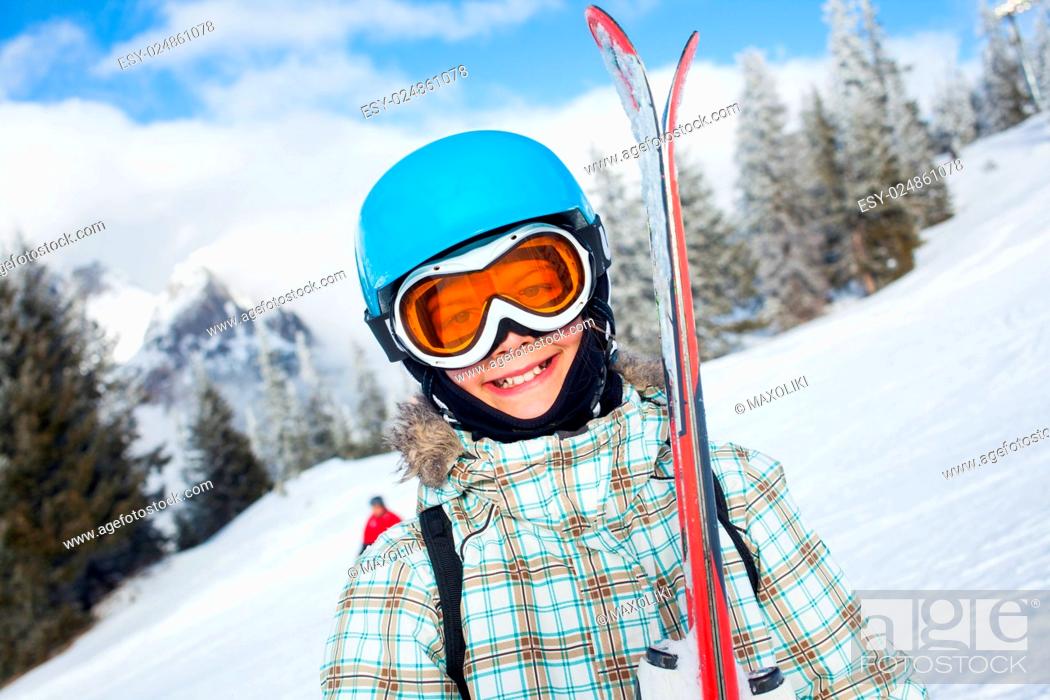 Stock Photo: Ski, skier, winter - portrait of lovely girl has a fun on ski.