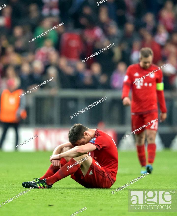 Bayern Munich's Xabi Alonso (front) and Philipp Lahm during the UEFA  Champions League semi final..., Stock Photo, Picture And Rights Managed  Image. Pic. PAH-80110615 | agefotostock