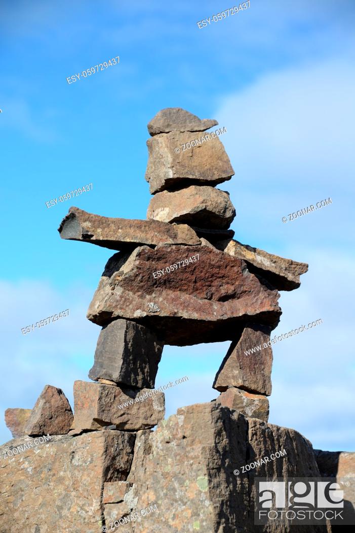 Imagen: Steinmännchen, steinmann, Balance, gleichgewicht, balancieren, labil, steine, turm,  türmchen, spitze, zusammenhalt, zusammenhalten, steinturm, figur.