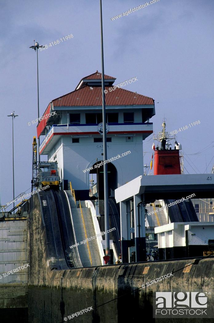 Stock Photo: Panama, Near Colon, Panama Canal, Gatun Locks, Control Tower.