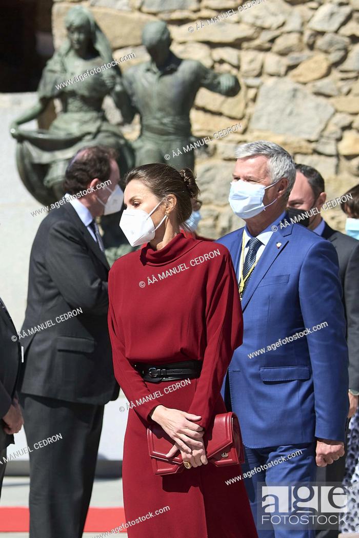 Stock Photo: Queen Letizia of Spain attend official reception with national honours and national symbols during 2 day State visit to Principality of Andorra at Casa de la.