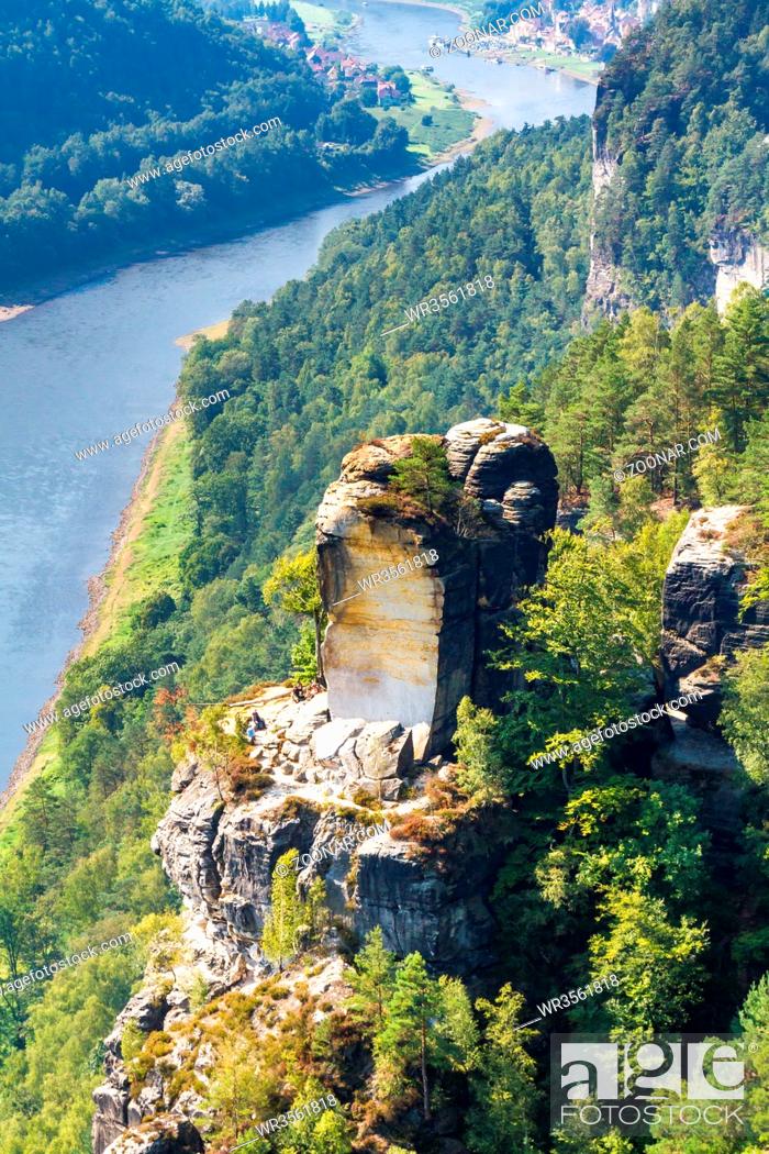 Stock Photo: Elbsandsteingebirge sächsiche Schweiz Blick auf die Felslandschaft.