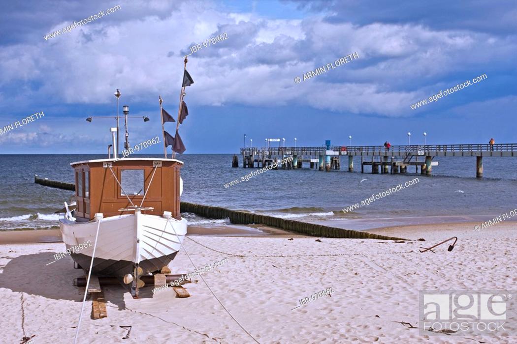 Imagen: Fishing boat on the beach, seaside resort Koserow, Usedom island, Mecklenburg-Western Pomerania, Germany, Europe.