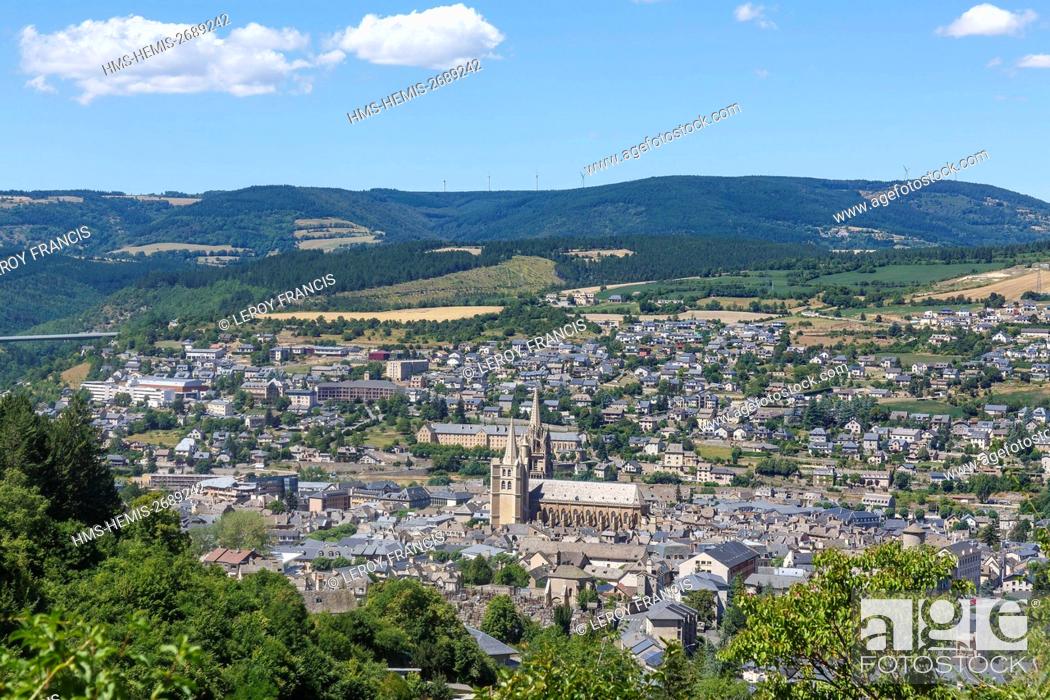 Stock Photo: France, Lozere, Mende, the town.