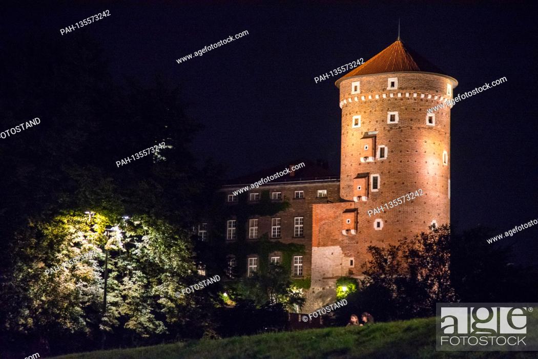 Photo de stock: Poland, August / September 2020: Impressions Poland - 2020 Poland / Krakow-Krakau / Wawel Castle at aftert | usage worldwide. - /Polen.