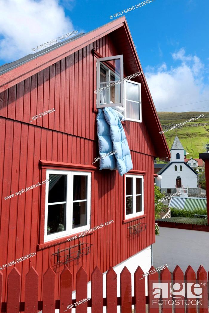 Stock Photo: Wooden house, airing bedding, Kvívík, Faroe Islands, Denmark, Northern Europe, Europe.